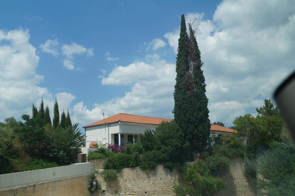 Makrinari Tis Pano Geitonias Salamiou